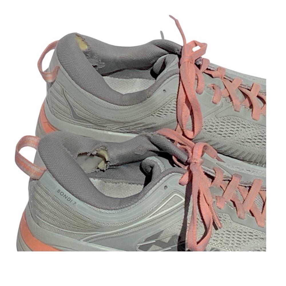Hoka Bondi 7 Running Shoes - Picture 8 of 12